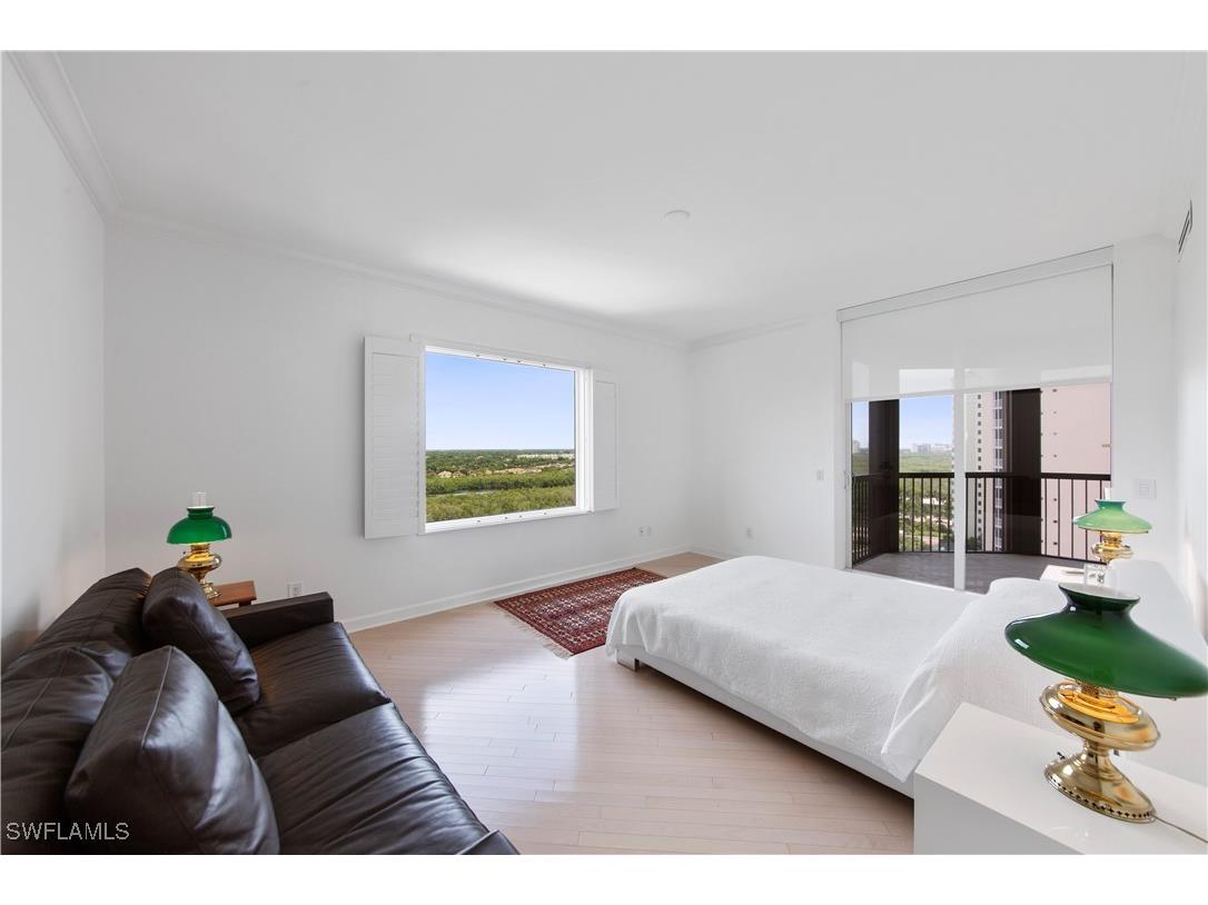 8473 Bay Colony Drive #1401 Naples FL 34108 225076202 image16