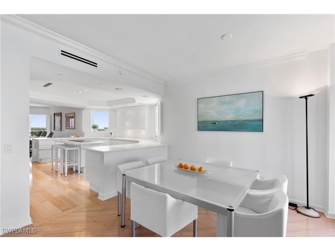 8473 Bay Colony Drive #1401 Naples FL 34108 225076202 image6