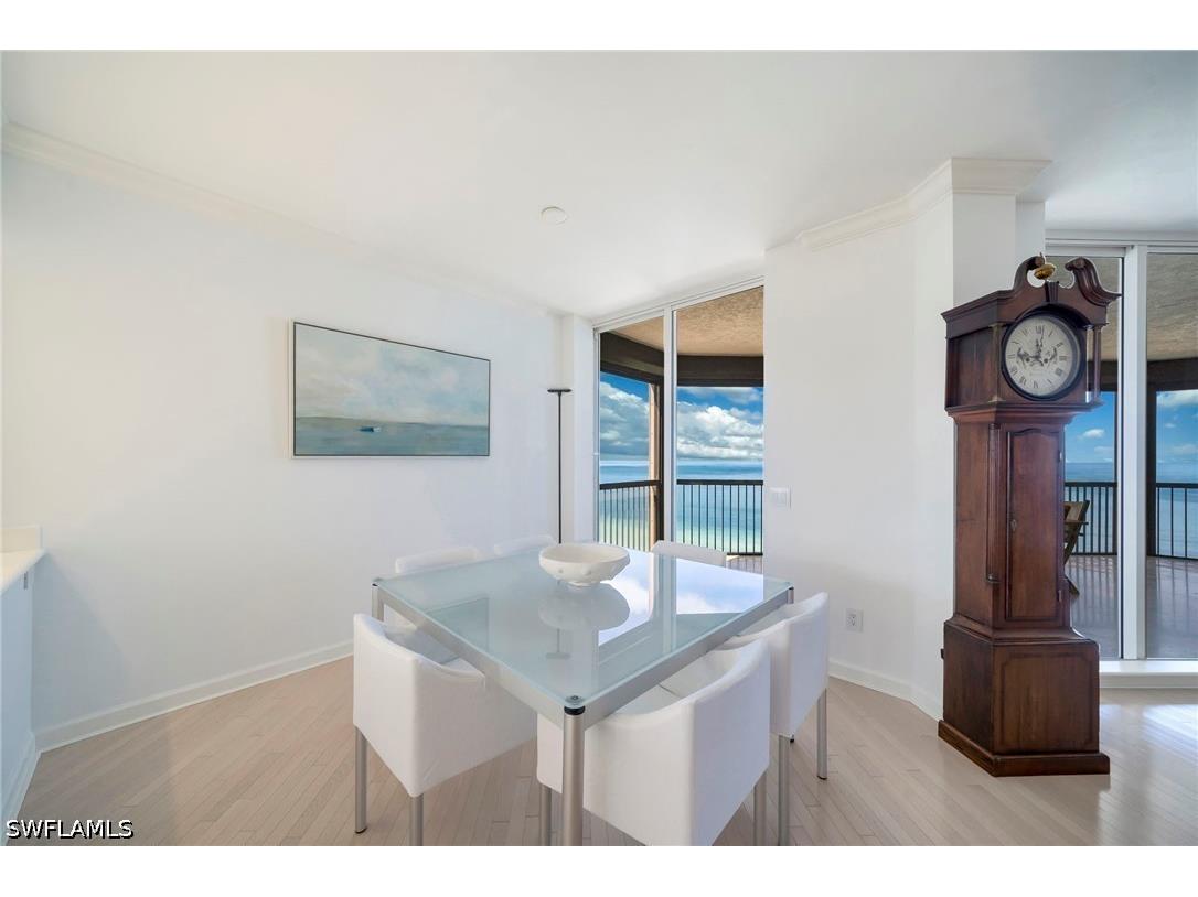 8473 Bay Colony Drive #1401 Naples FL 34108 226009456 image11