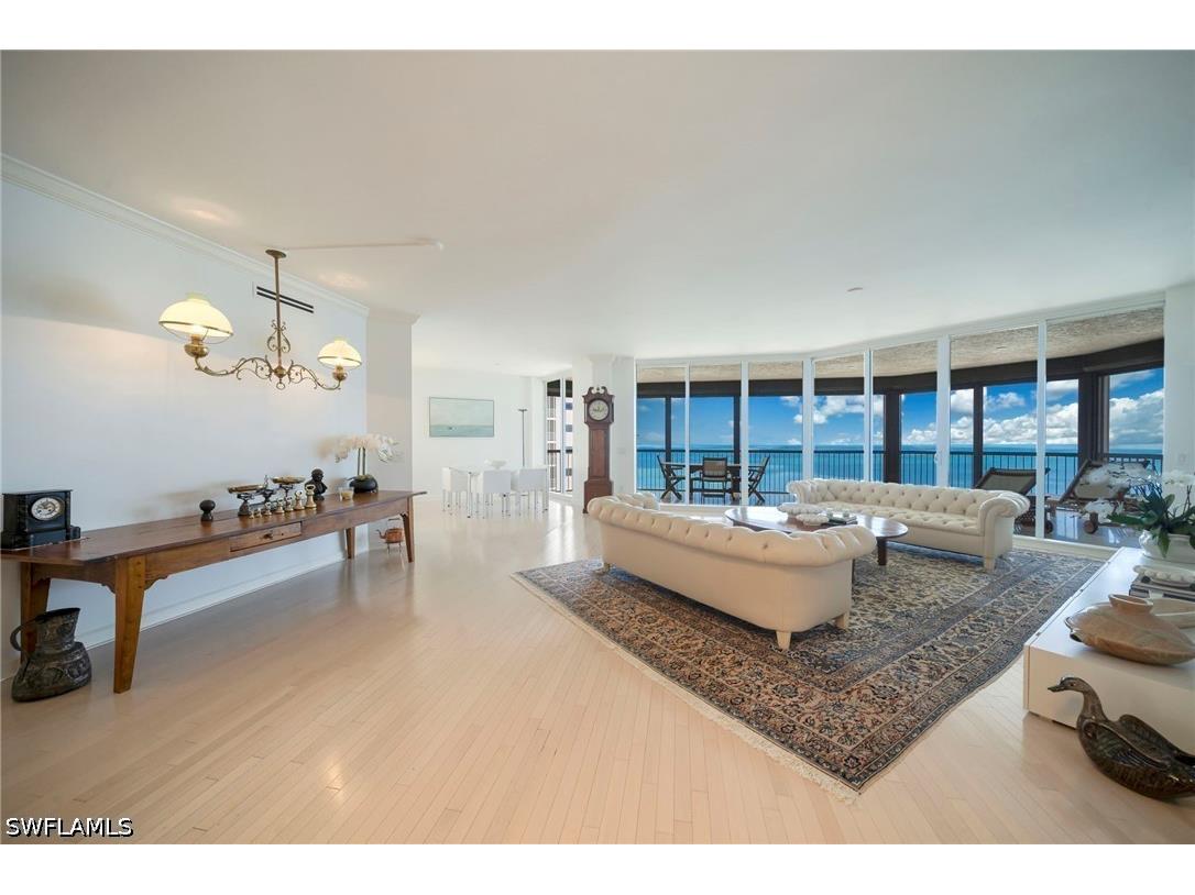 8473 Bay Colony Drive #1401 Naples FL 34108 226009456 image12