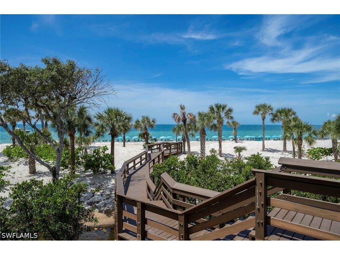 8473 Bay Colony Drive #1401 Naples FL 34108 226009456 image42