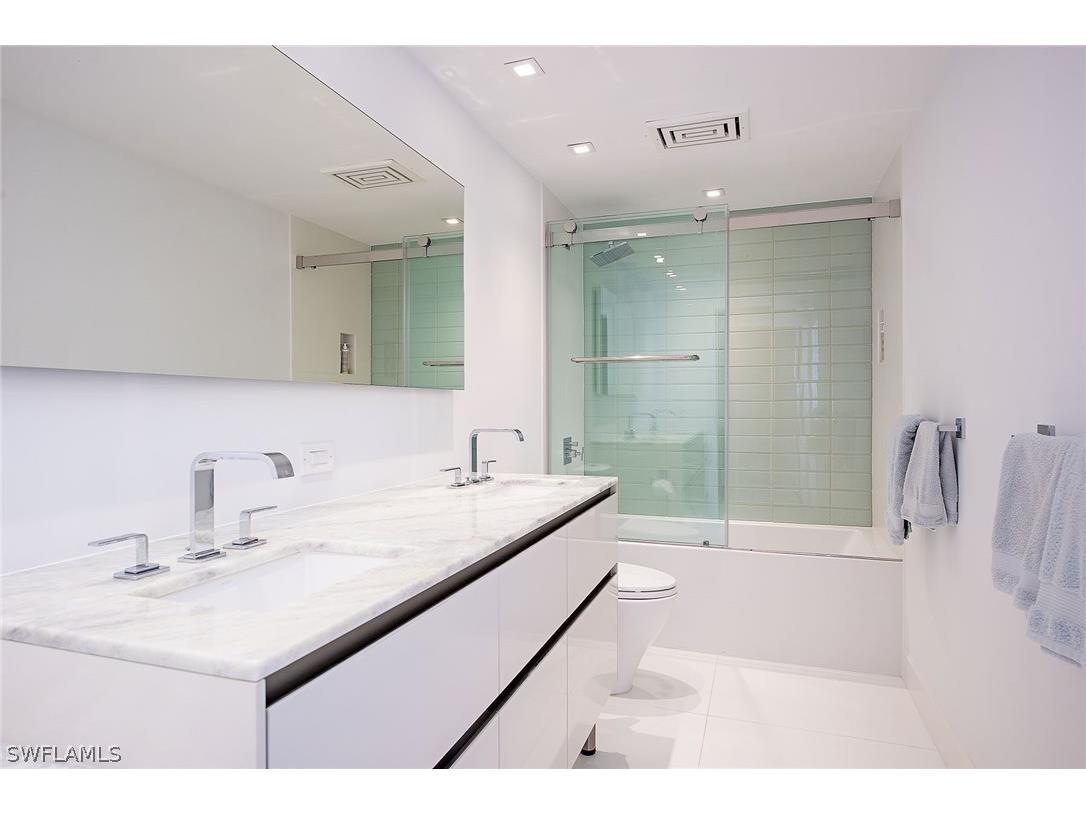 8473 Bay Colony Drive #1602 Naples FL 34108 226009740 image12