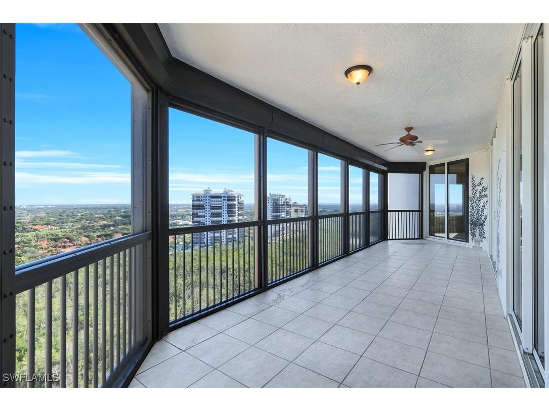 8473 Bay Colony Drive #1904 Naples FL 34108 224066066 image28