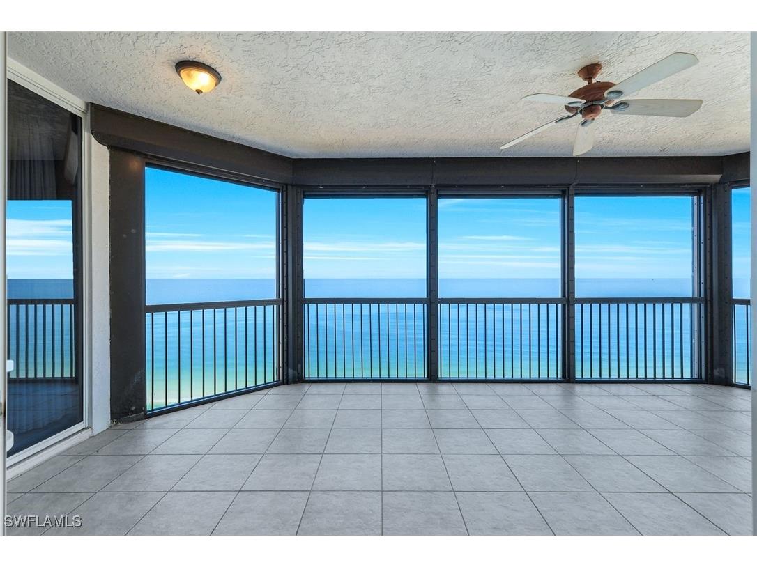 8473 Bay Colony Drive #1904 Naples FL 34108 224066066 image30