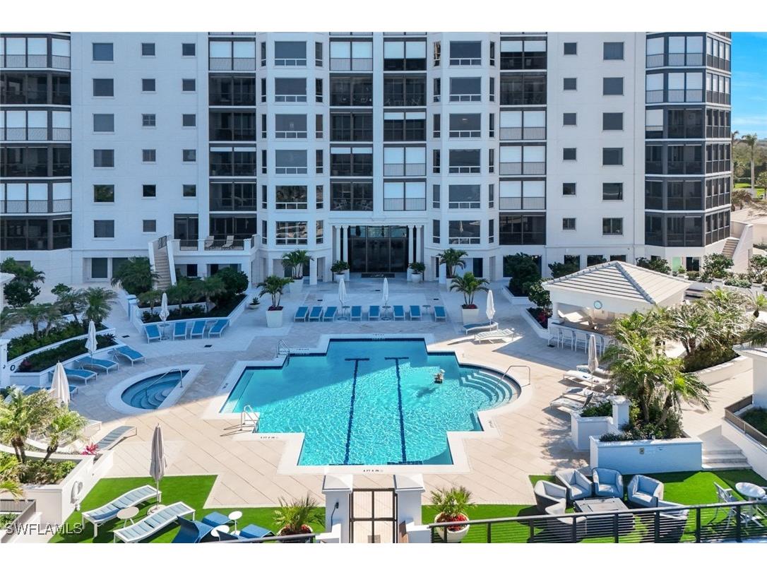 8473 Bay Colony Drive #1904 Naples FL 34108 224066066 image40