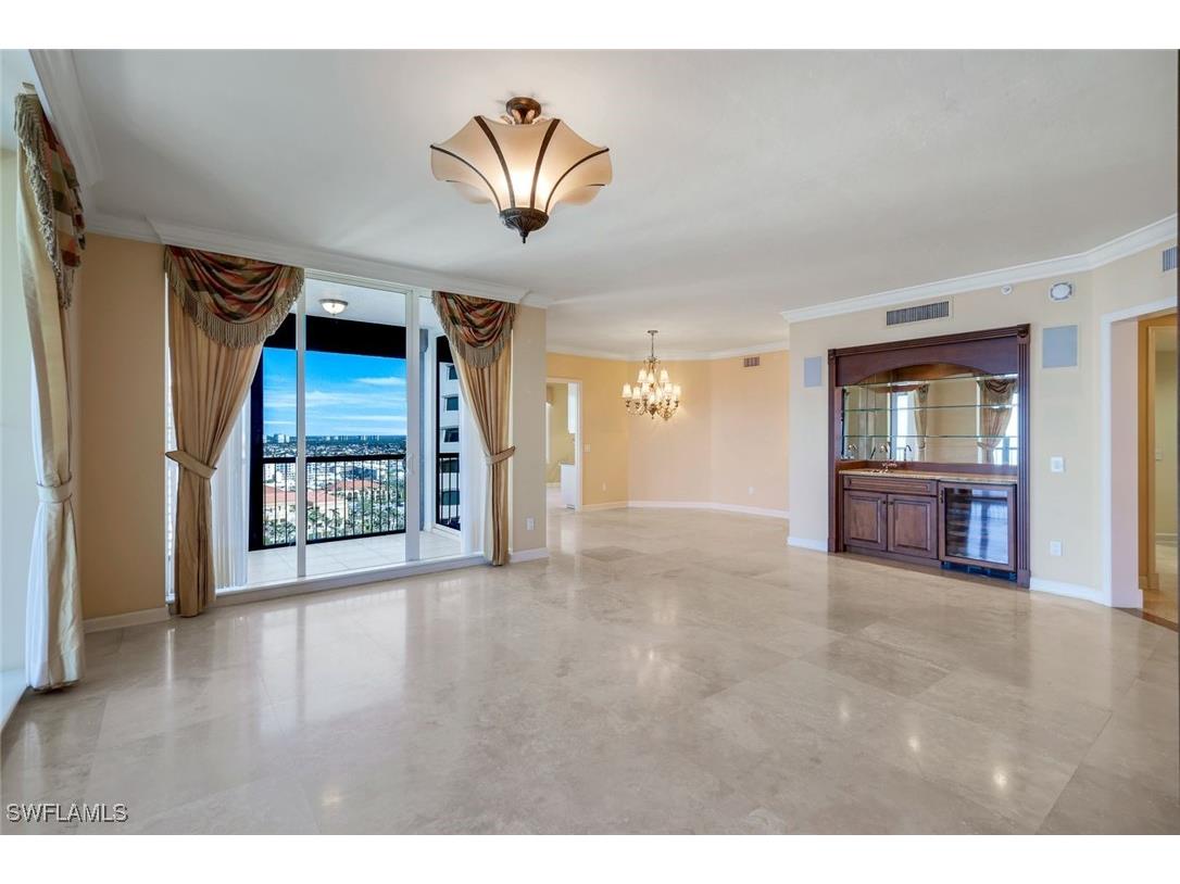 8473 Bay Colony Drive #1904 Naples FL 34108 224066066 image6