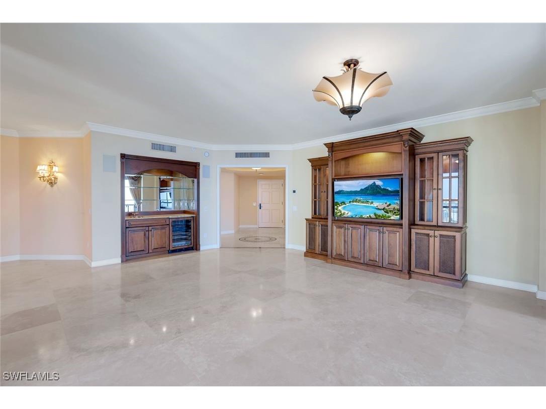 8473 Bay Colony Drive #1904 Naples FL 34108 224066066 image7