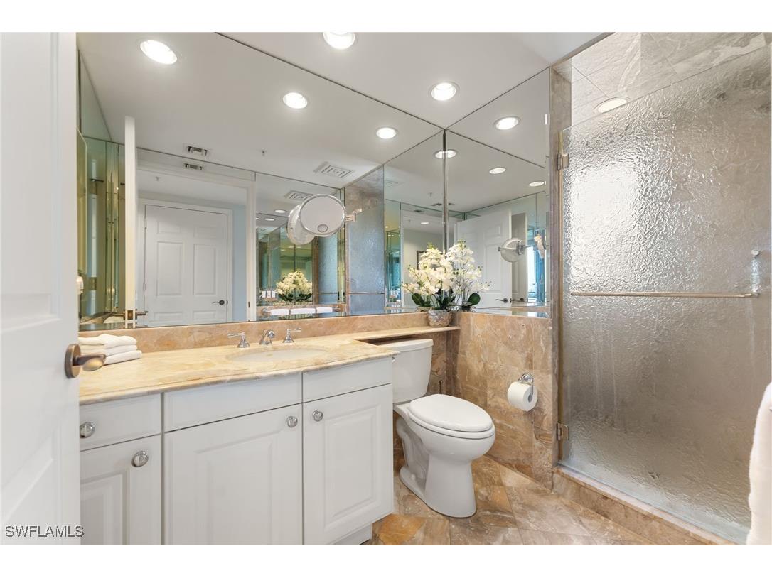 8473 Bay Colony Drive #701 Naples FL 34108 225065451 image13