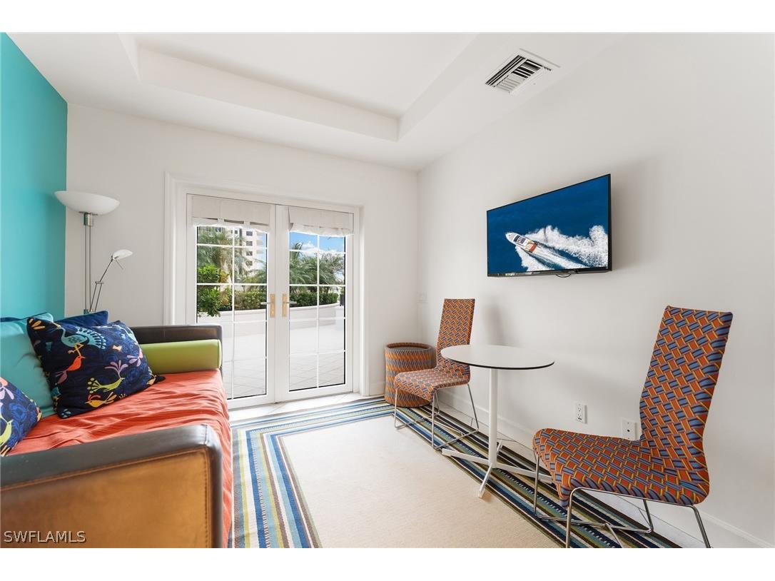 8473 Bay Colony Drive #701 Naples FL 34108 225065451 image17