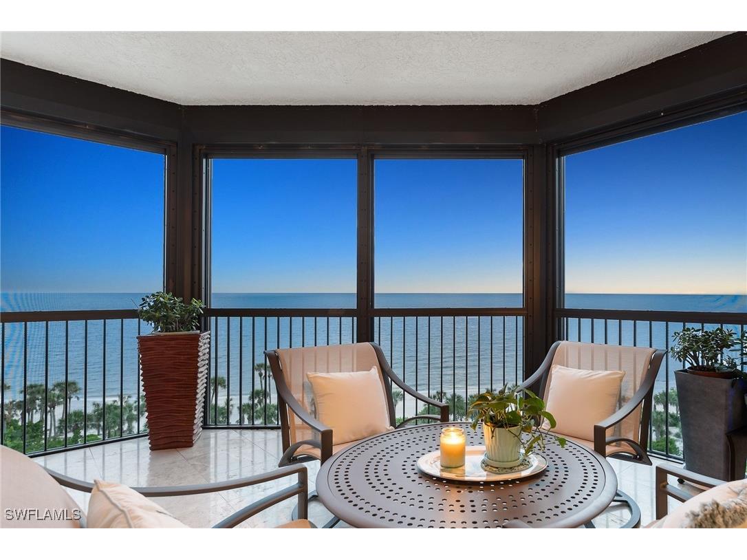 8473 Bay Colony Drive #701 Naples FL 34108 225065451 image2