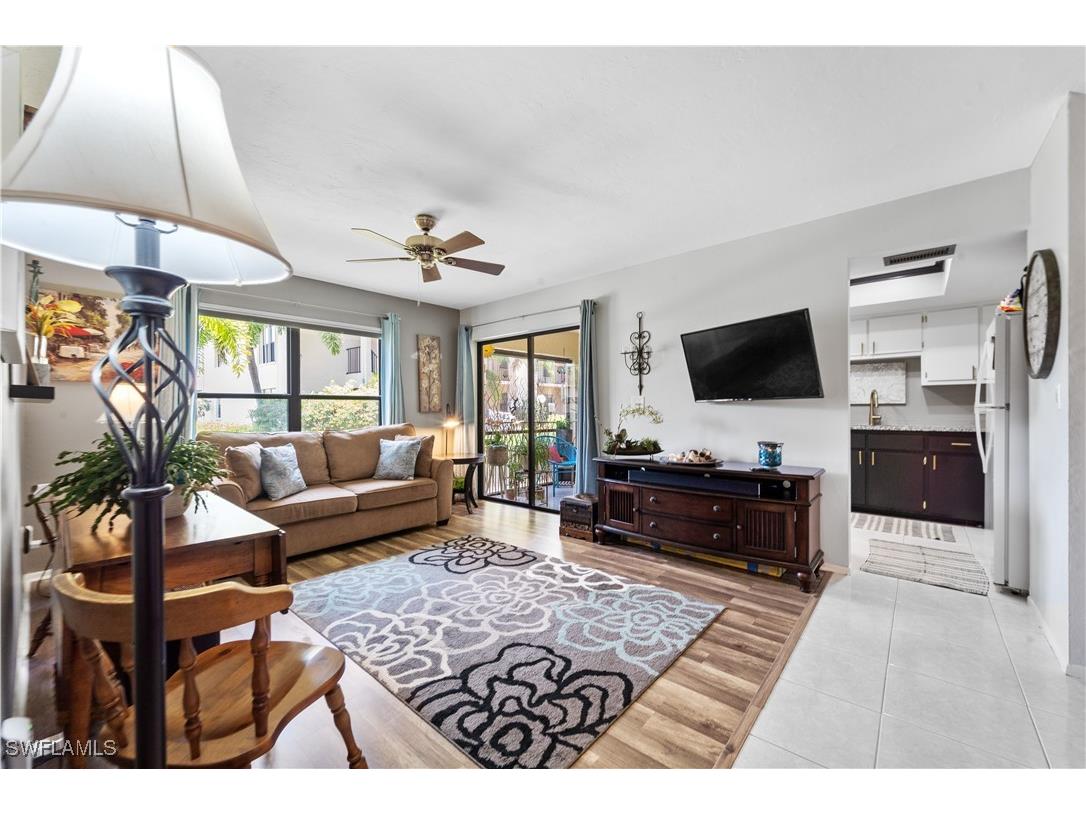 8474 Charter Club Circle #10 Fort Myers FL 33919 225020670 image1