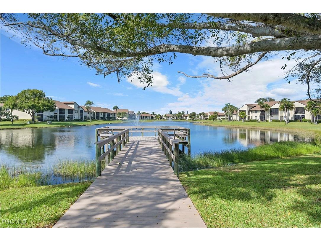 8474 Charter Club Circle #13 Fort Myers FL 33919 2025018844 image29
