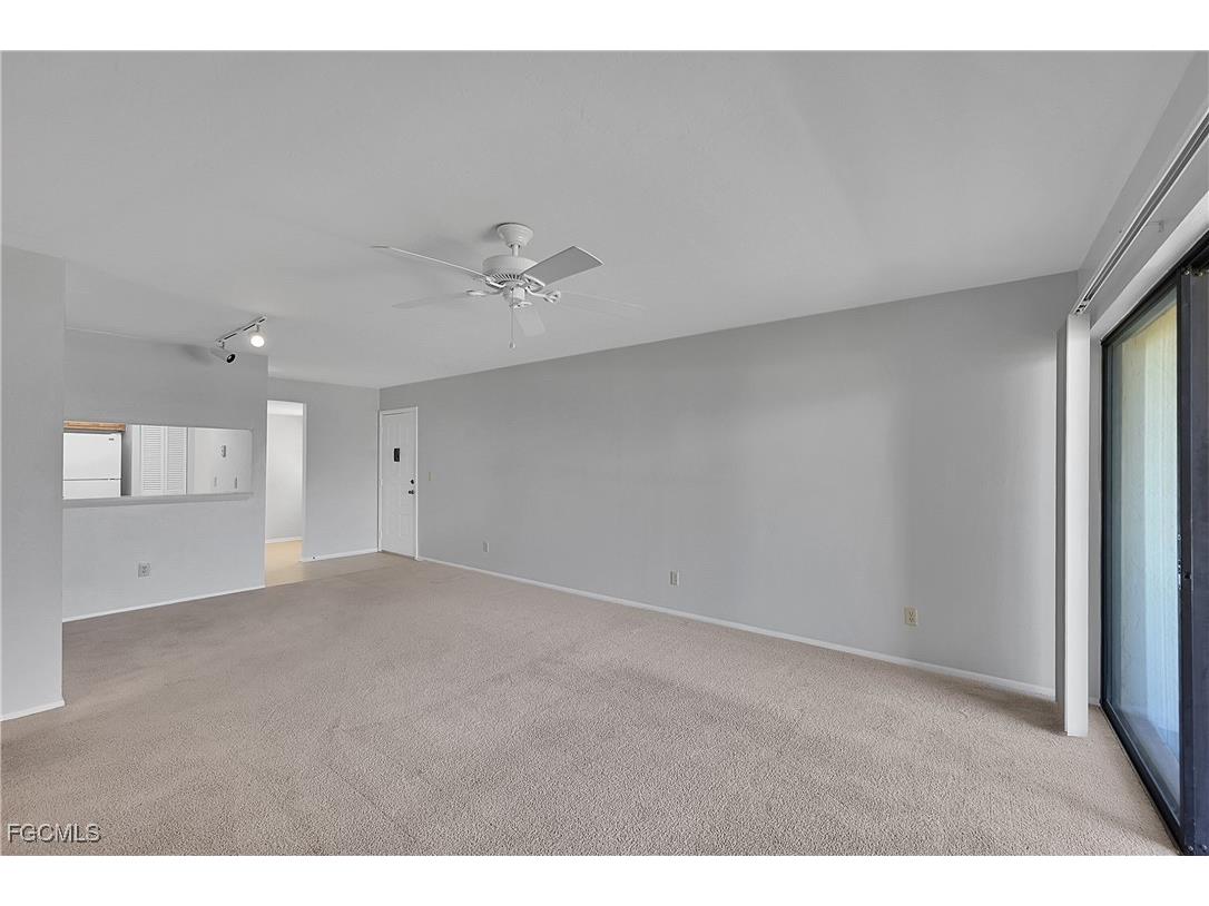 8474 Charter Club Circle #13 Fort Myers FL 33919 2025018844 image9