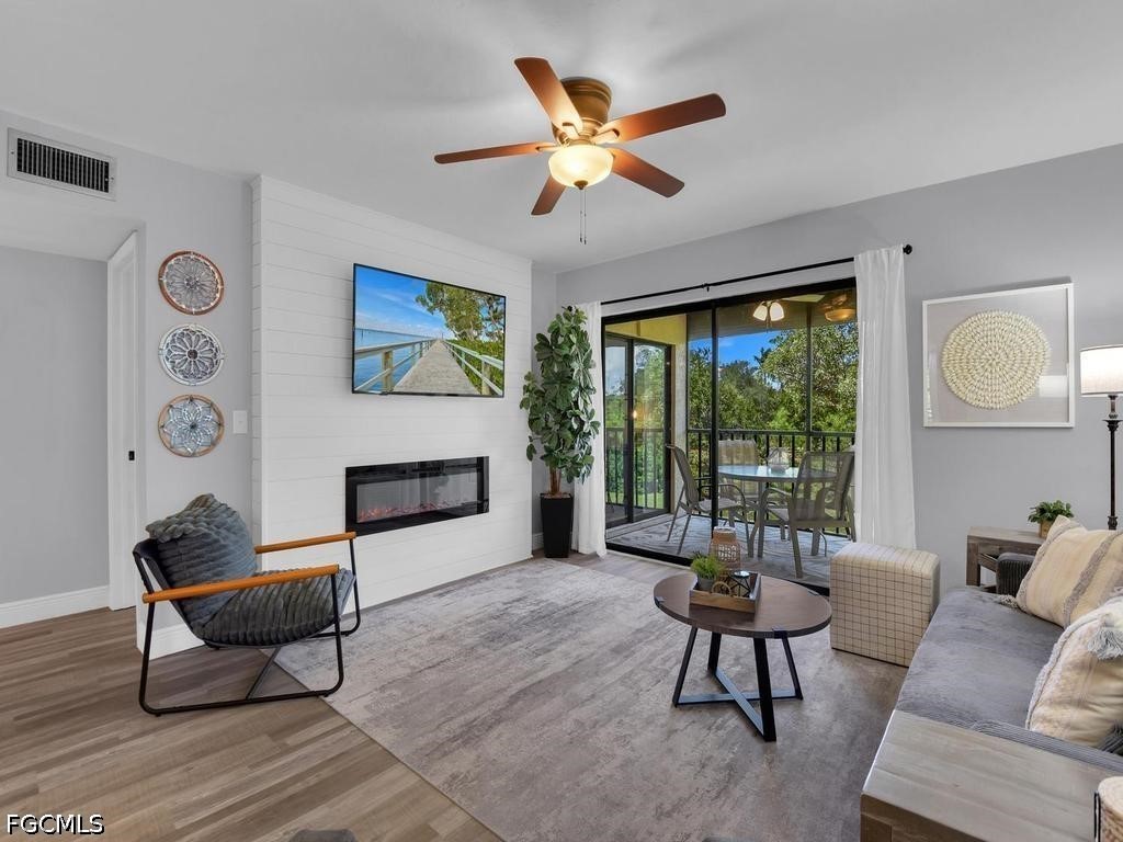 8474 Charter Club Circle #14 Fort Myers FL 33919 2026021524 image1
