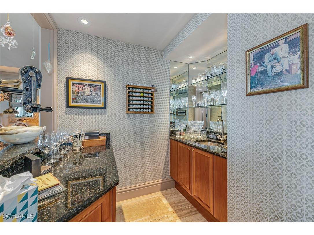 8477 Bay Colony Drive #902 Naples FL 34108 226002482 image11