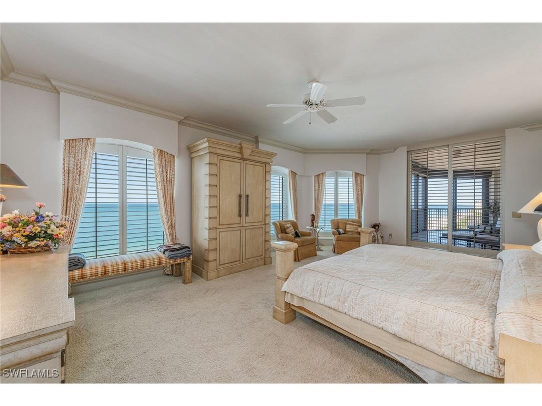 8477 Bay Colony Drive #902 Naples FL 34108 226002482 image14