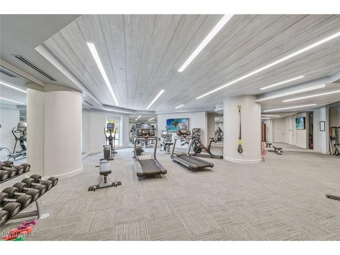 8477 Bay Colony Drive #902 Naples FL 34108 226002482 image33