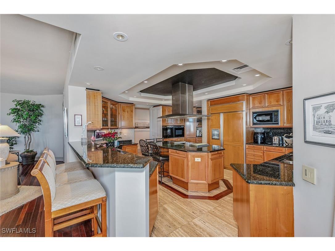 8477 Bay Colony Drive #902 Naples FL 34108 226002482 image8