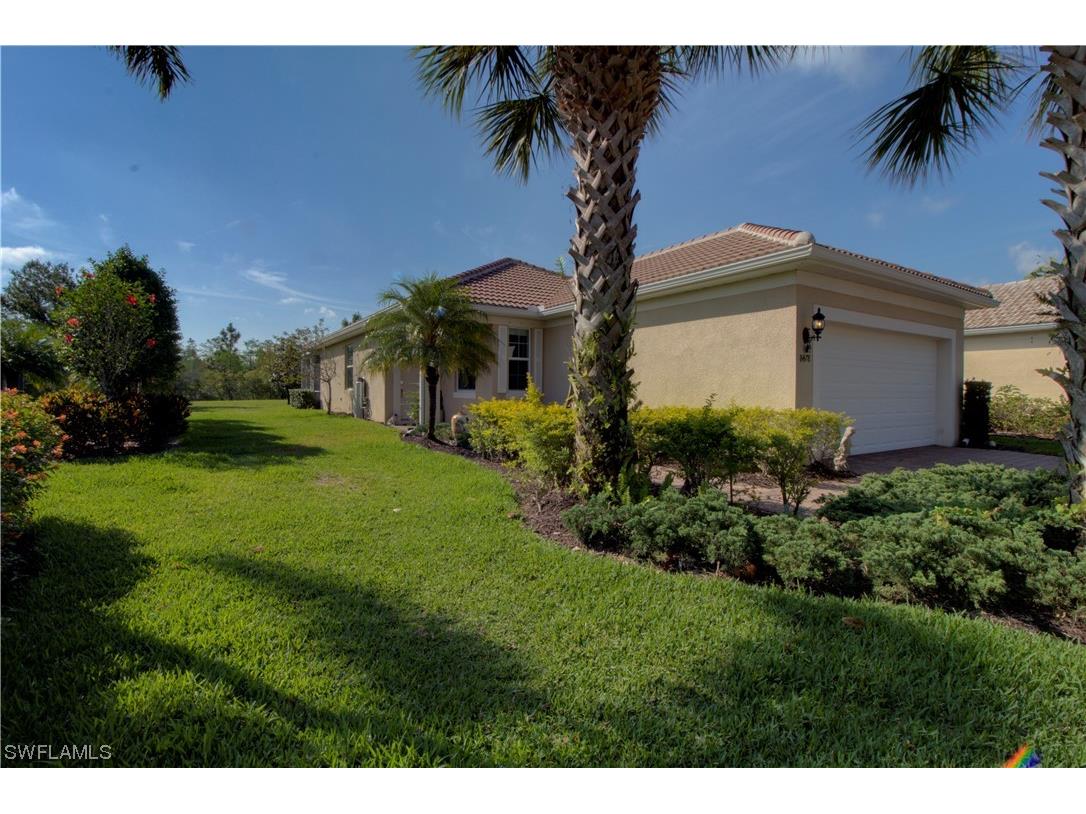 8478 Karina Court Naples FL 34114 223025660 image1