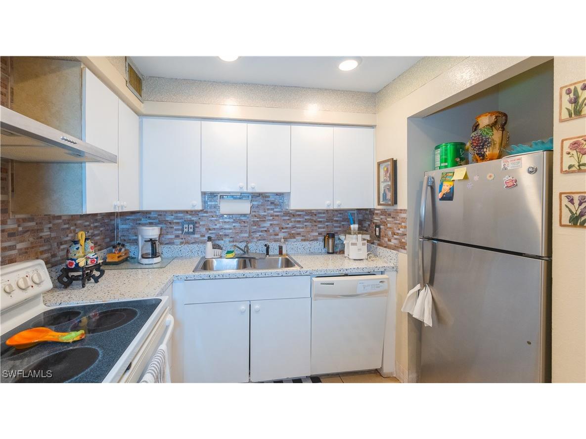 848 Camellia Drive North Fort Myers FL 33903 224084418 image1