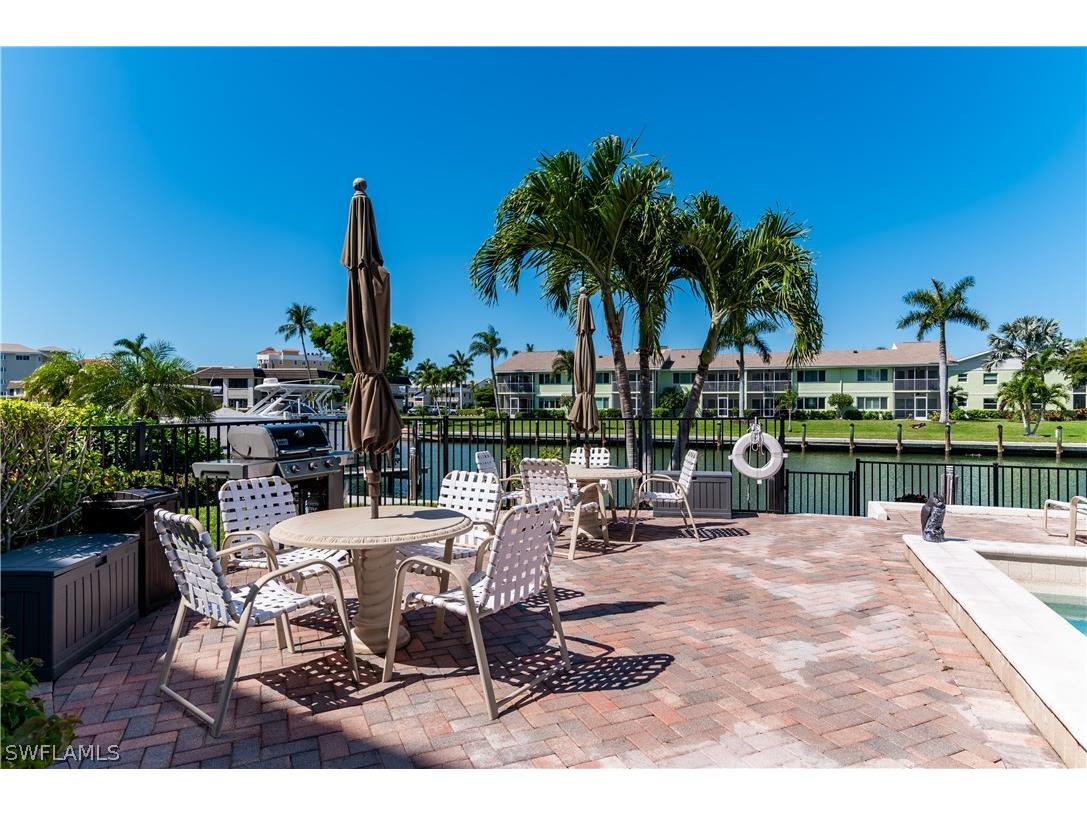 848 Collier Court #301 Marco Island FL 34145 226010522 image20