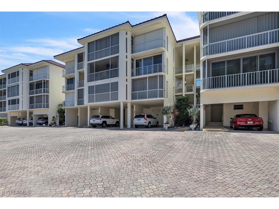 848 Collier Court #304 Marco Island FL 34145 225074426 image2