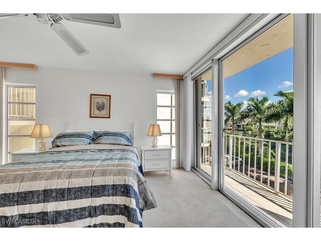 848 Collier Court #304 Marco Island FL 34145 225074426 image20