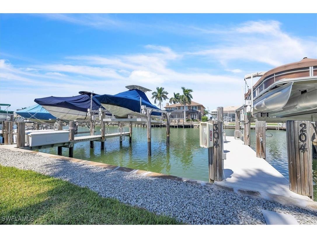 848 Collier Court #304 Marco Island FL 34145 225074426 image36