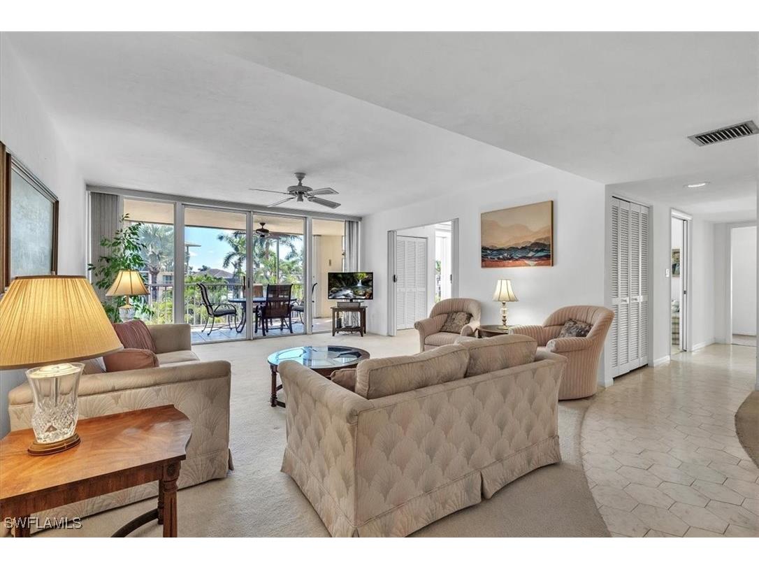 848 Collier Court #304 Marco Island FL 34145 225074426 image4