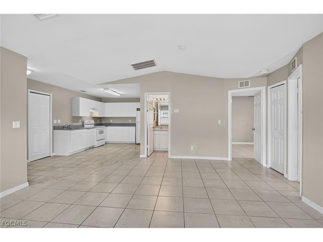 848 Holmes Avenue Lehigh Acres FL 33974 2026007439 image2