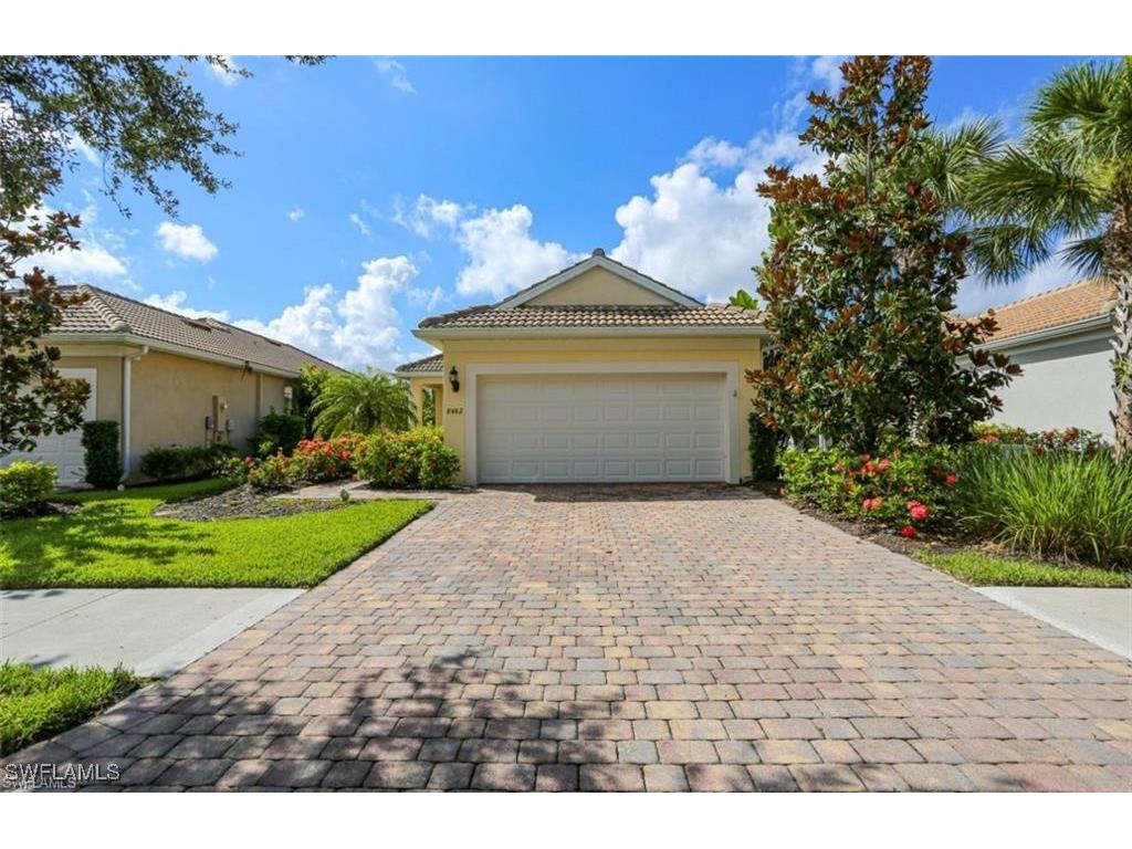 8482 Karina Court Naples FL 34114 226002450 image1