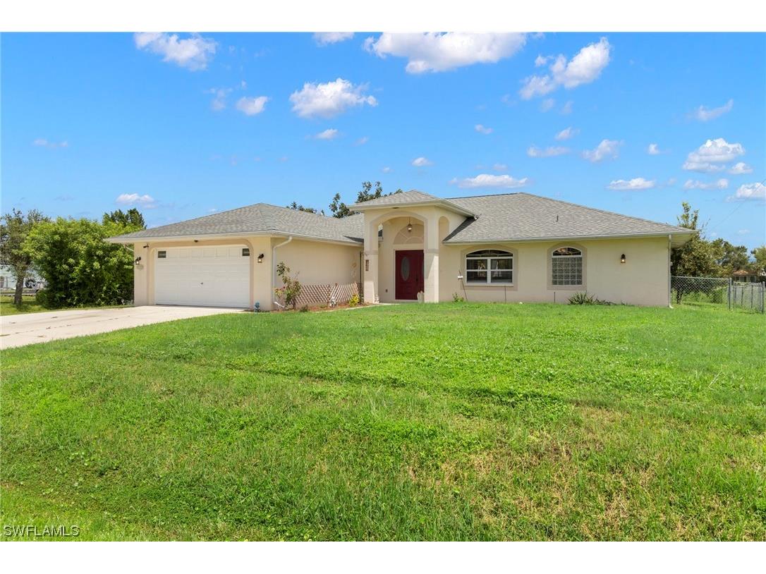 8483 Garden Road Fort Myers FL 33967 223059186 image1