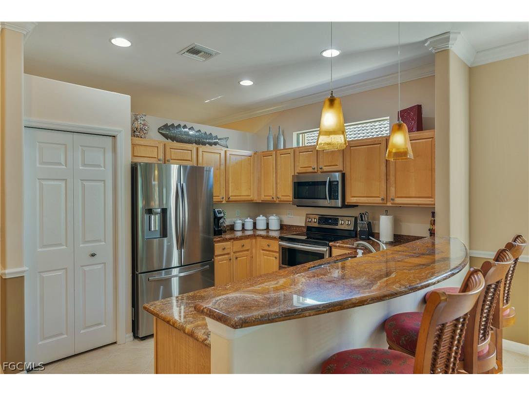 8486 Langshire Way Fort Myers FL 33912 2026007194 image4