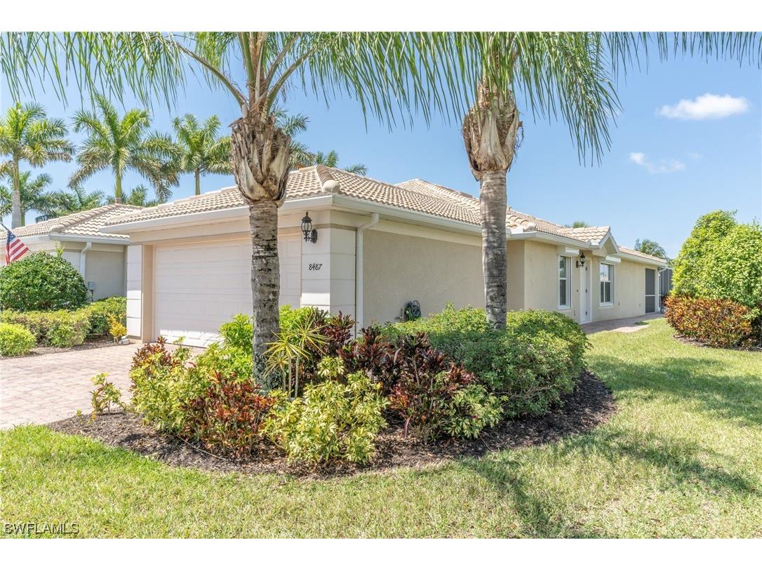 8487 Karina Court Naples FL 34114 223023714 image1