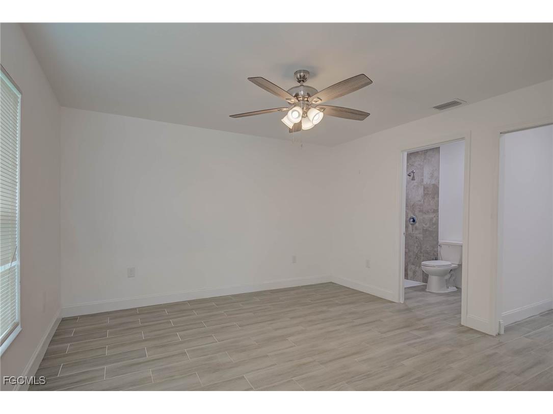 849/851 Bedford Drive Lehigh Acres FL 33974 2025006477 image23