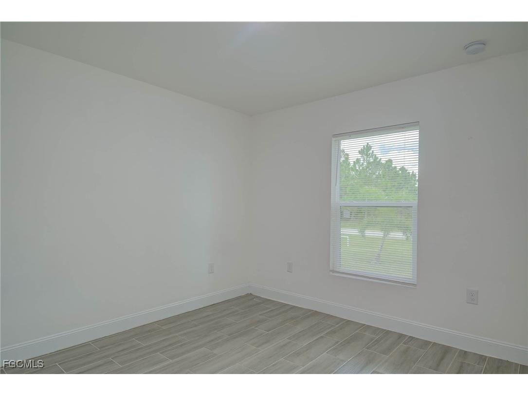 849/851 Bedford Drive Lehigh Acres FL 33974 2025006477 image28