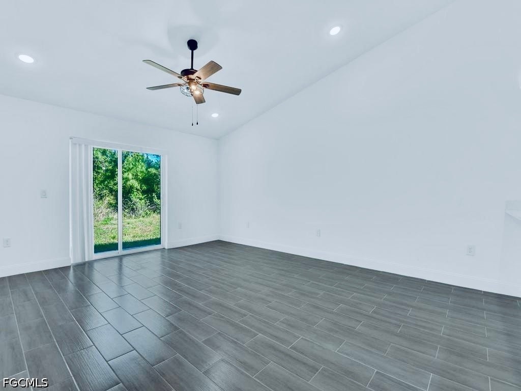 849 Bedford Drive Lehigh Acres FL 33974 2026023096 image7