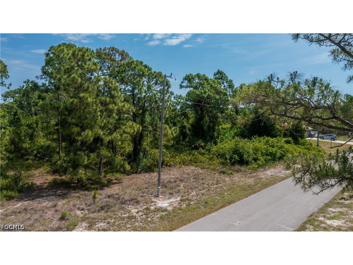849 Campbell Street E Lehigh Acres FL 33974 2026021114 image3