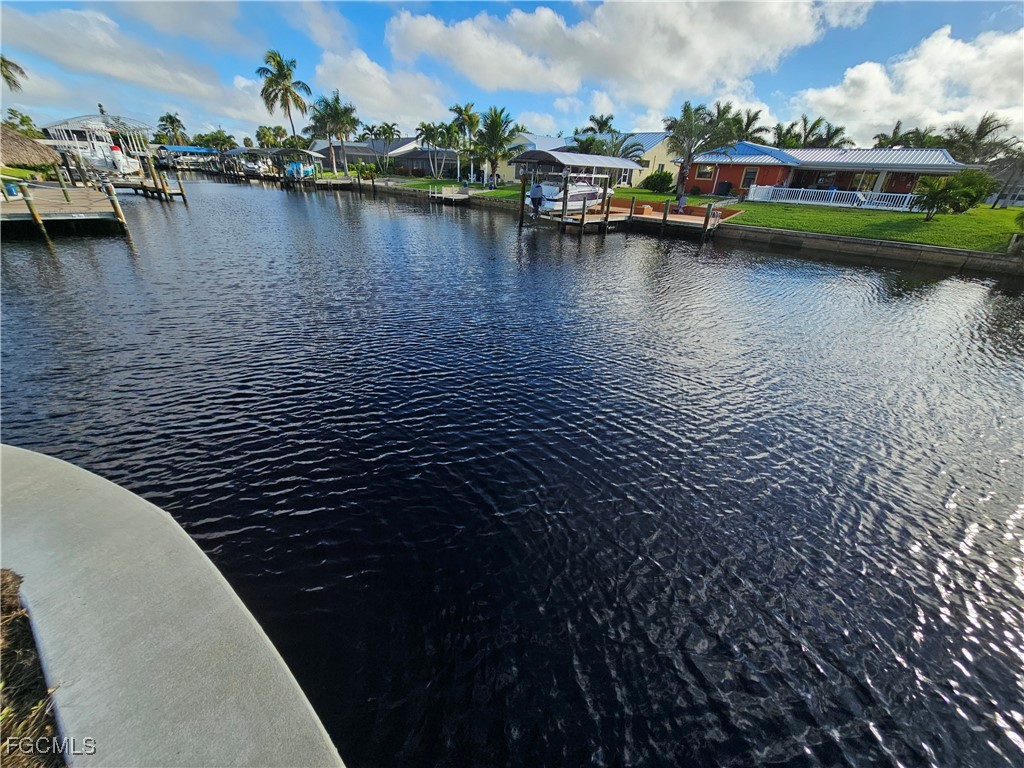 849 Montclaire Court Cape Coral FL 33904 2025014183 image10