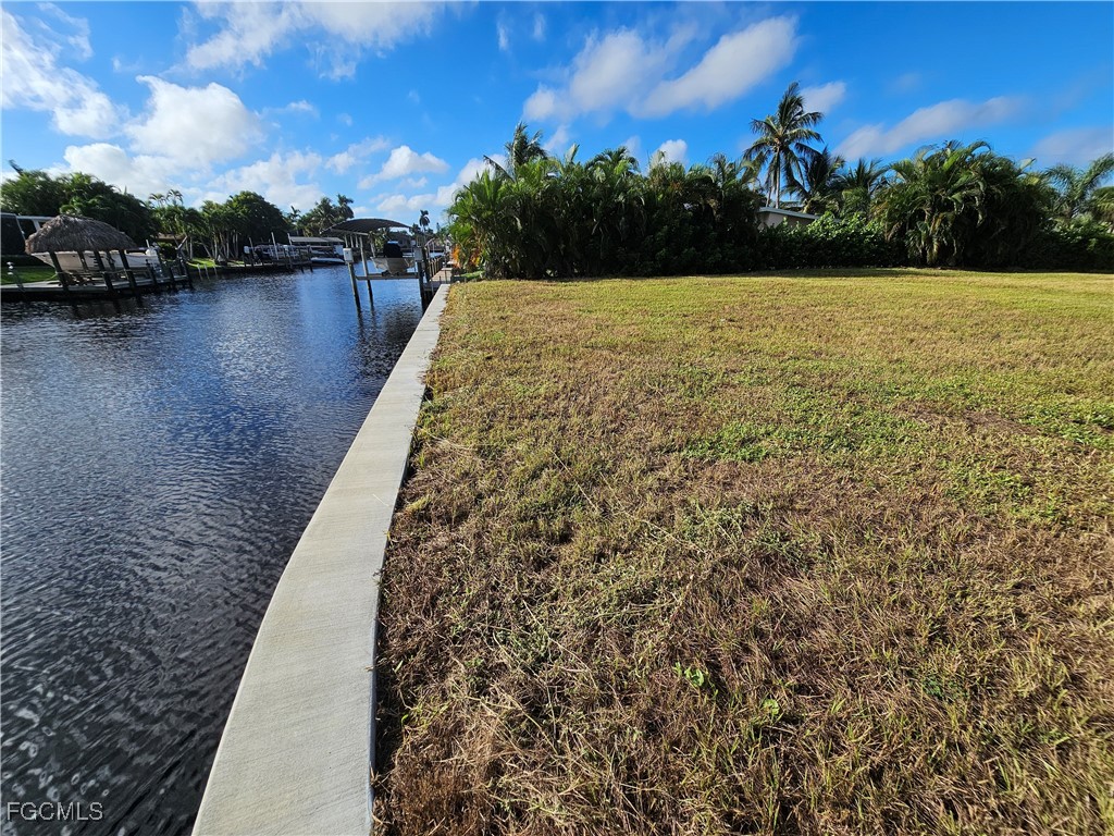 849 Montclaire Court Cape Coral FL 33904 2025014183 image13