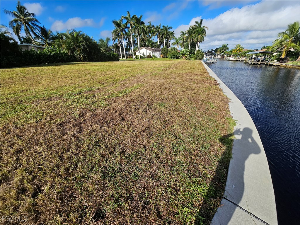 849 Montclaire Court Cape Coral FL 33904 2025014183 image15