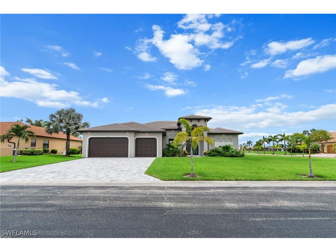 849 Palmetto Pointe Circle Cape Coral FL 33991 224058135 image1