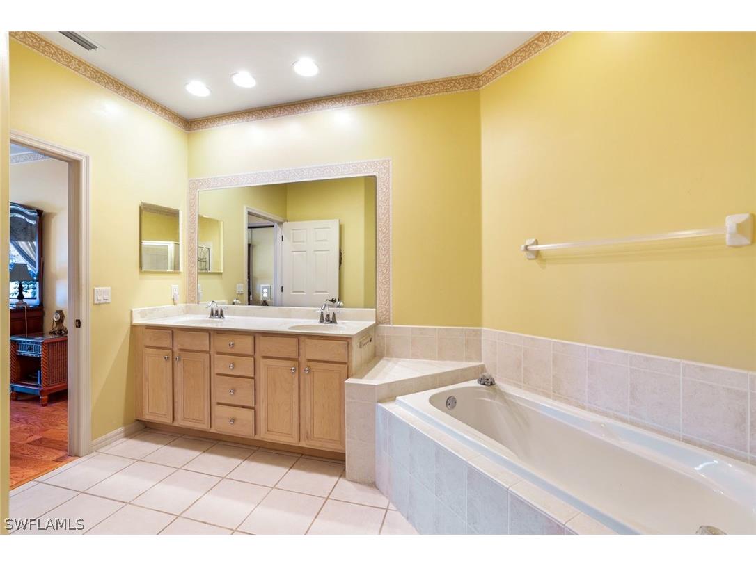 8490 Danbury Boulevard #104 Naples FL 34120 226007667 image19