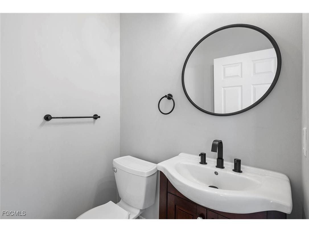 8490 Sumner Avenue Fort Myers FL 33908 2026000183 image10