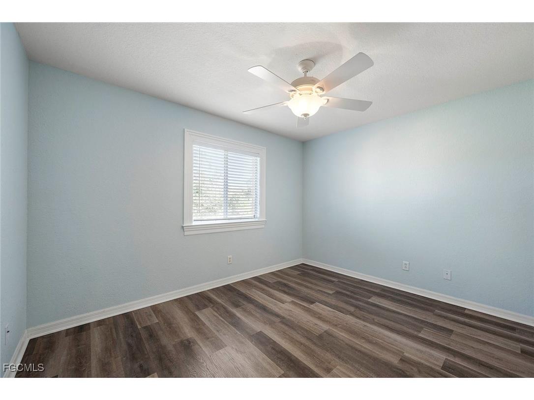 8490 Sumner Avenue Fort Myers FL 33908 2026000183 image33