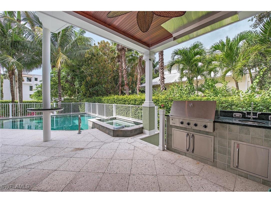 85 13th Avenue S Naples FL 34102 226005316 image13