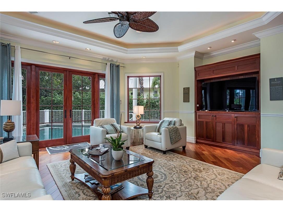 85 13th Avenue S Naples FL 34102 226005316 image4