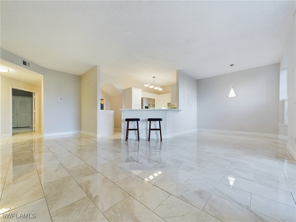 85 Silver Oaks Circle #6-102 Naples FL 34119 225068293 image18