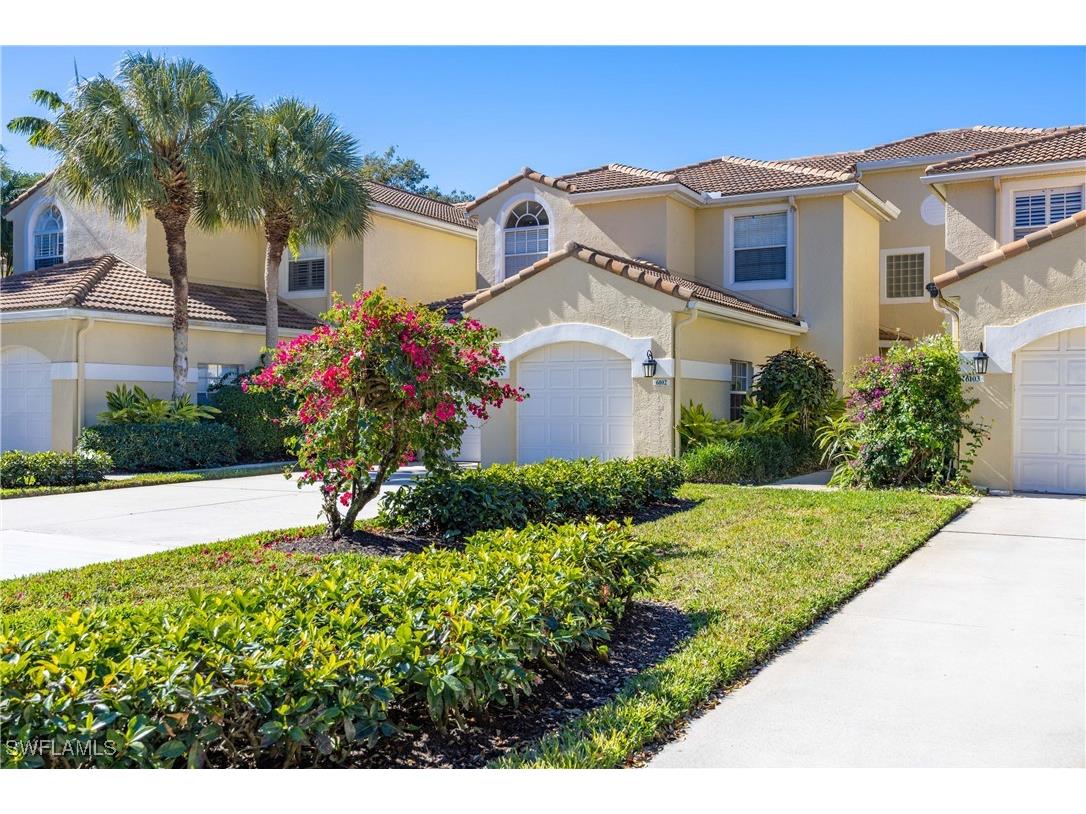 85 Silver Oaks Circle SW #6-102 Naples FL 34119 226004123 image1