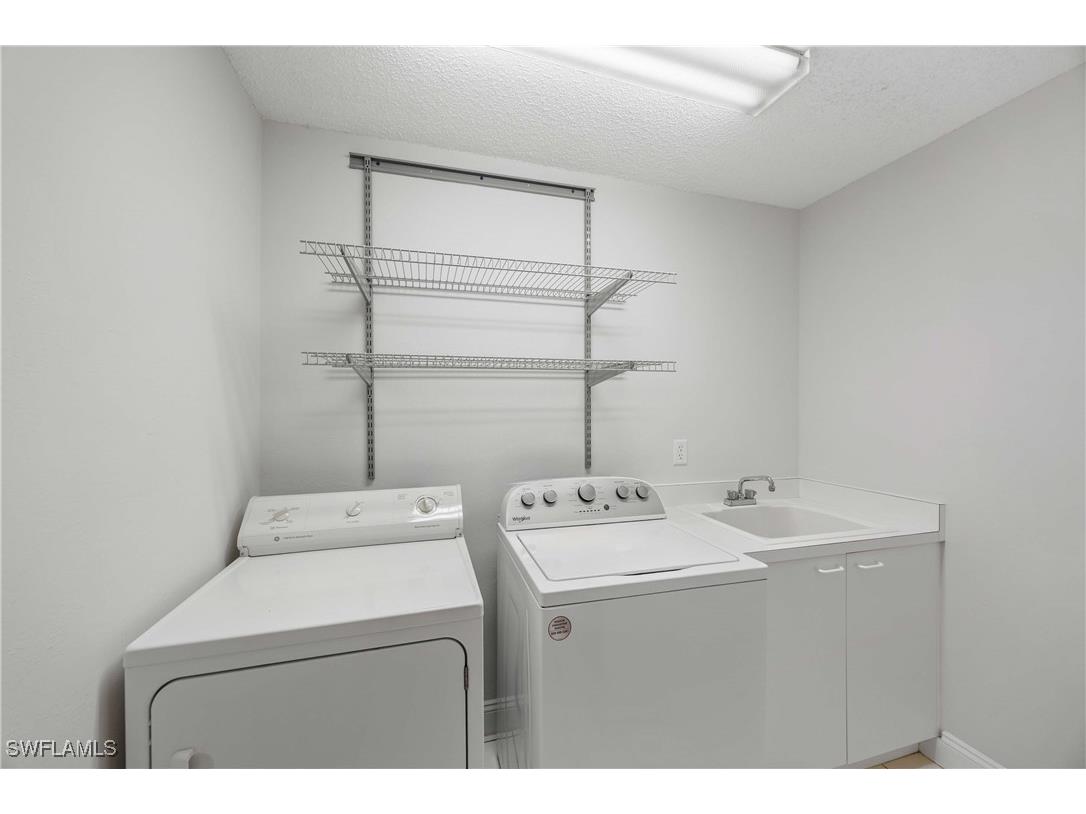 85 Silver Oaks Circle SW #6-102 Naples FL 34119 226004123 image17